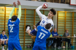 Mecz drugiej ligi piłki ręcznej mężczyzn: Grupa Azoty Unia II Tarnów - MOSiR Bochnia